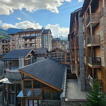 Cozy One-bedroom At Pirin Foothills Апартамент *