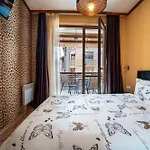 Cozy One-bedroom At Pirin Foothills شقة *